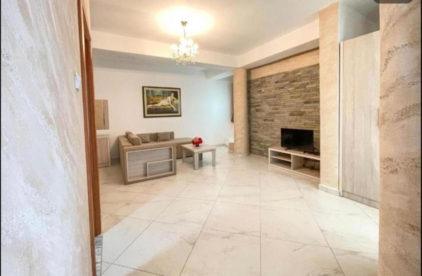 Imperial Hotel Ulcinj Buitenkant foto